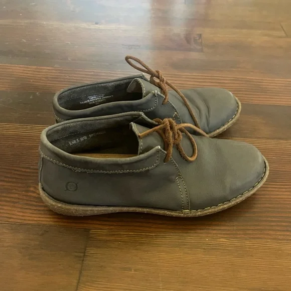 Born Nuala Boots size 9 - Picture 2 of 6